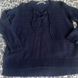 Sweater weather sale! Athleta lace up Vneck sweater Sz MD